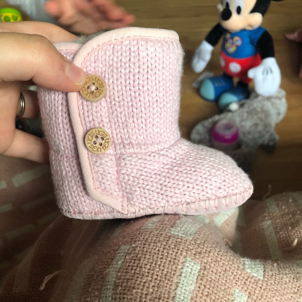 brand new pink ugg baby boots